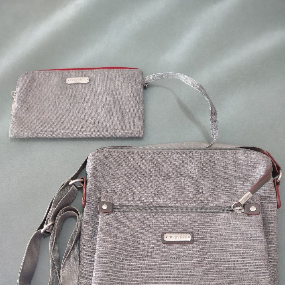 Tan Baggallini Crossbody handbag with wristlet